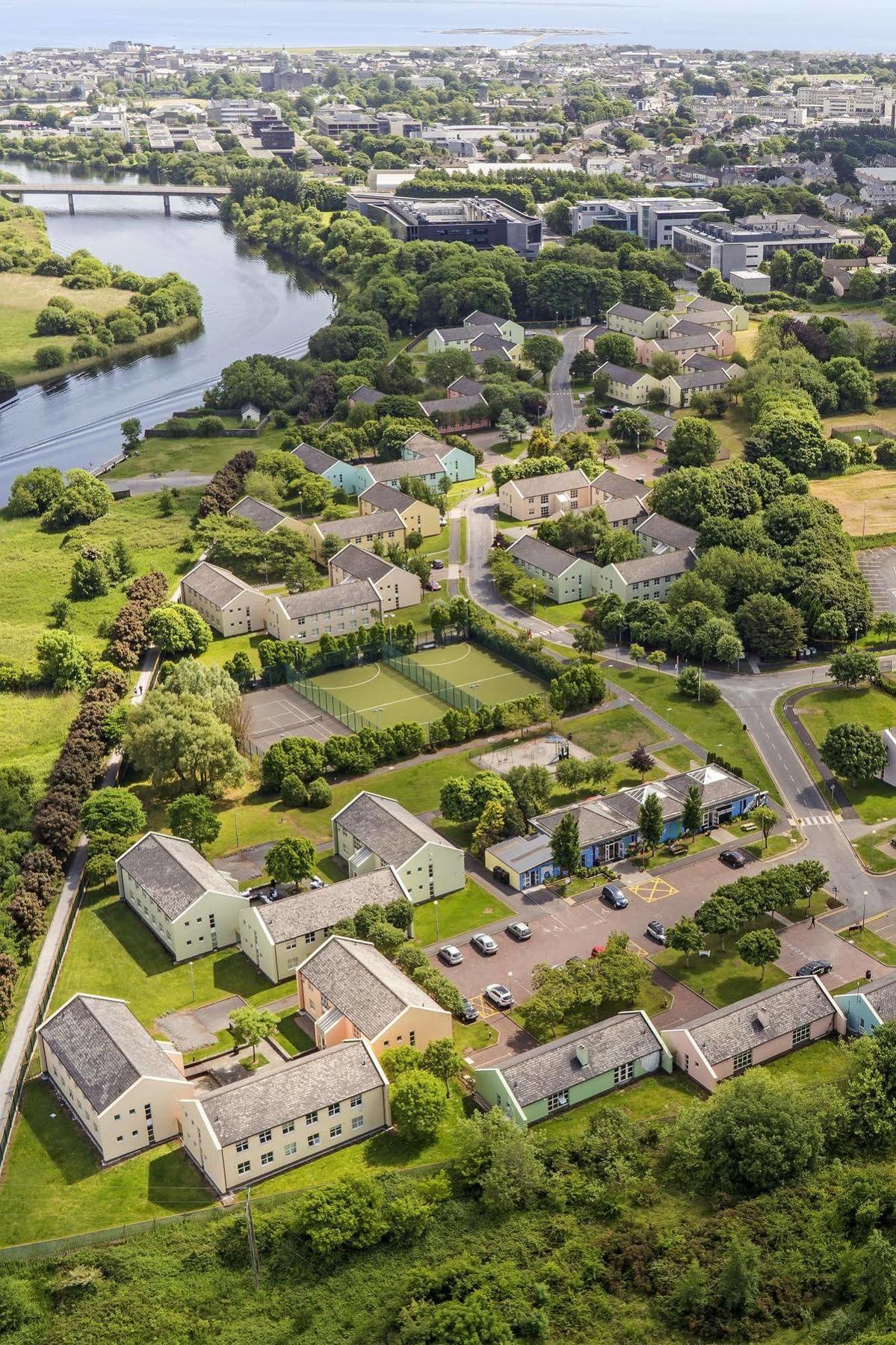 Corrib Village Apartments University Of Galway Kültér fotó